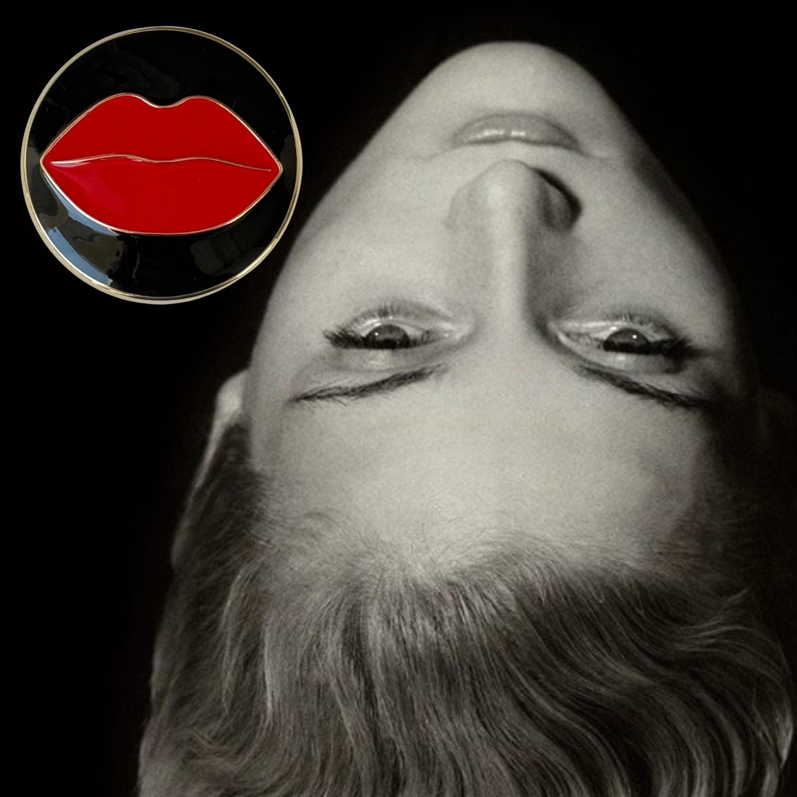 Désir · Refillable Metal Compact for Solid Perfume & Lip Color