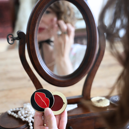 Désir · Refillable Metal Compact for Solid Perfume & Lip Color
